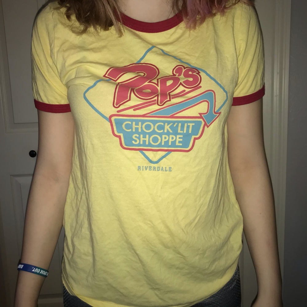Yellow t-shirt